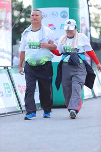 BIB: 
                            <button type="button" onclick="openModal(3656127)" class="btn btn-primary btn-sm float-right btn-popup" data-toggle="modal" data-target=".modal-high-quality">
                        <i class="fas fa-shopping-cart"></i> Add to Cart
                    </button>
                                            <button type="button" onclick="isThisMe(3656127, true)" class="btn btn-success btn-sm float-right btn-popup btn-isme hidden" data-toggle="tooltip" data-placement="bottom" title="นี่คือรูปของคุณใช่ไหม คลิกที่นี่เพื่อเอาเข้าอัลบั้ม">
                        <i class="fas fa-plus"></i> Add to album
                    </button>
                    <button type="button" onclick="isThisMe(3656127, false)" class="btn btn-warning btn-sm float-right btn-popup btn-isnotme hidden">
                        <i class="fas fa-ban"></i> Remove from album
                    </button>